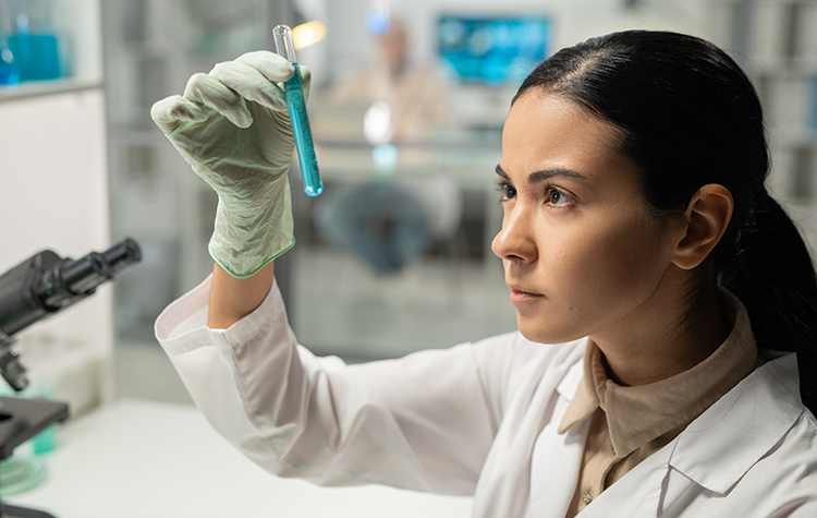 Woman working in a labor